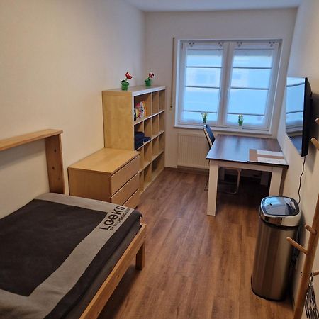 Einzelzimmer In Ruhiger Lage --- Check-In Mit Schluesselkasten Meppen Dış mekan fotoğraf