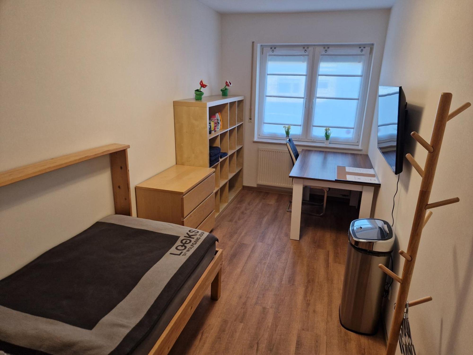 Einzelzimmer In Ruhiger Lage --- Check-In Mit Schluesselkasten Meppen Dış mekan fotoğraf